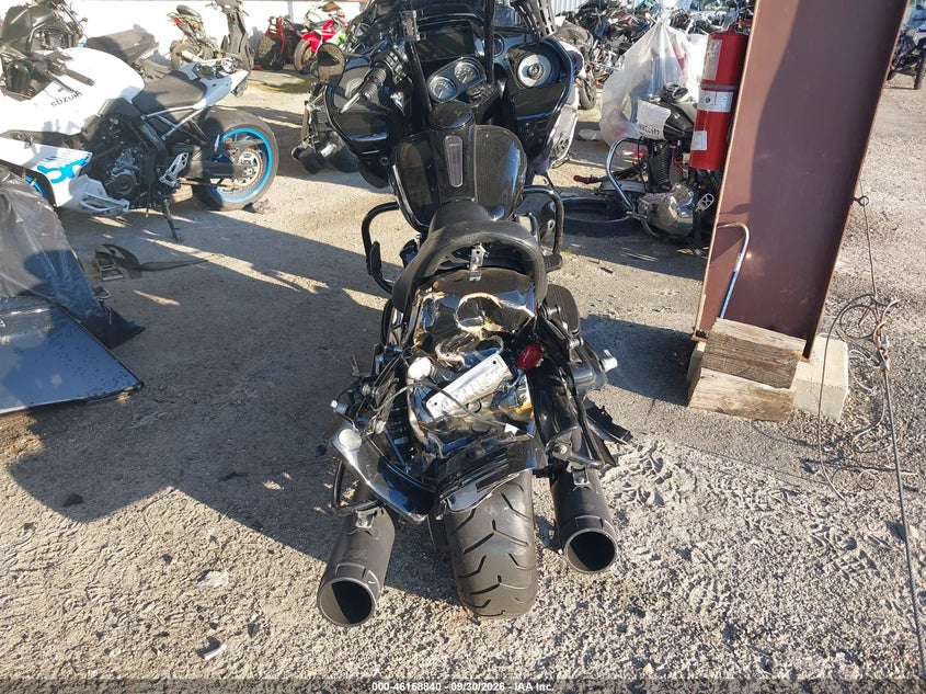 HARLEY-DAVIDSON FLTRXS 2018