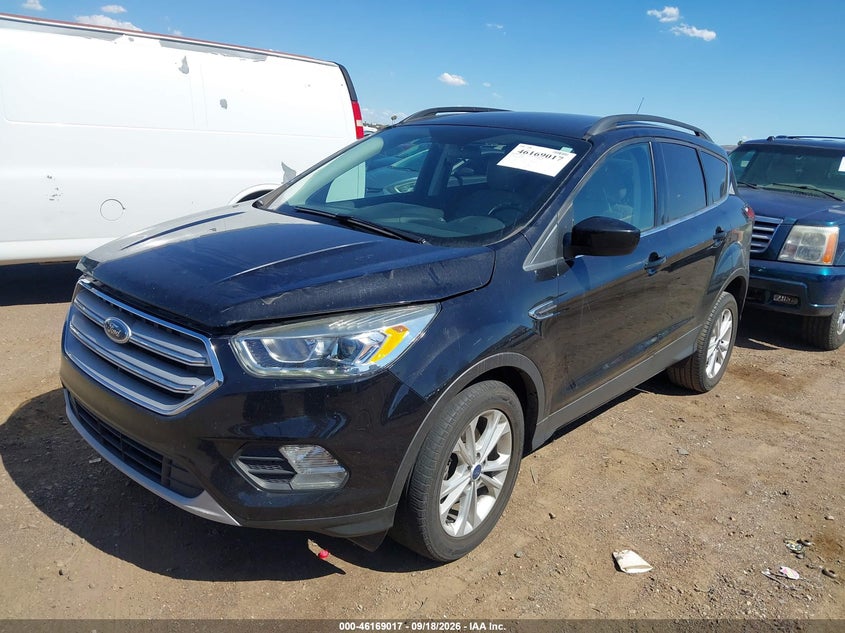 Vin: 1fmcu0hd1kua25537, lot: 46668859, ford escape sel 20192