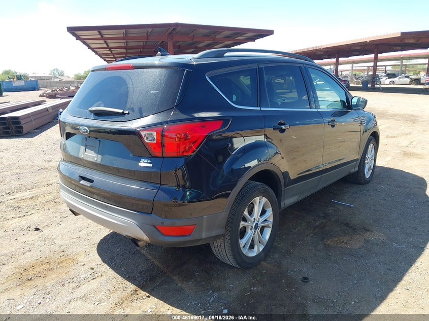 Vin: 1fmcu0hd1kua25537, lot: 46668859, ford escape sel 20194