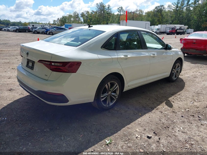 Vin: 3vwem7bu2nm032808, lot: 46668934, volkswagen jetta 1.5t se 20224