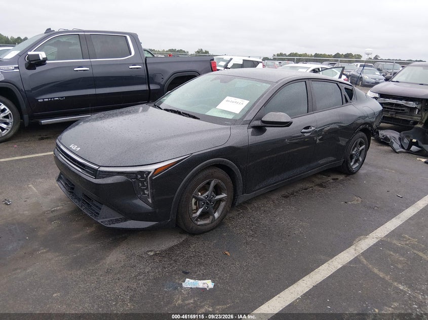 Vin: 3kpft4de5se119784, lot: 46668957, kia k4 lxs 20252