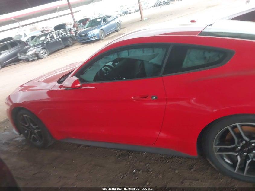 FORD MUSTANG - zdjęcie 14