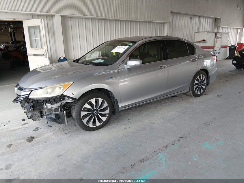 2017 Honda Accord, Front End, IAAI, VIN JHMCR6F35HC001225 — photo 2