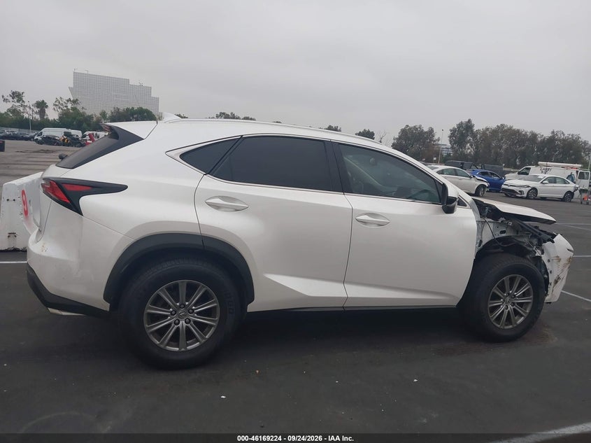 LEXUS NX 200T - zdjęcie 15