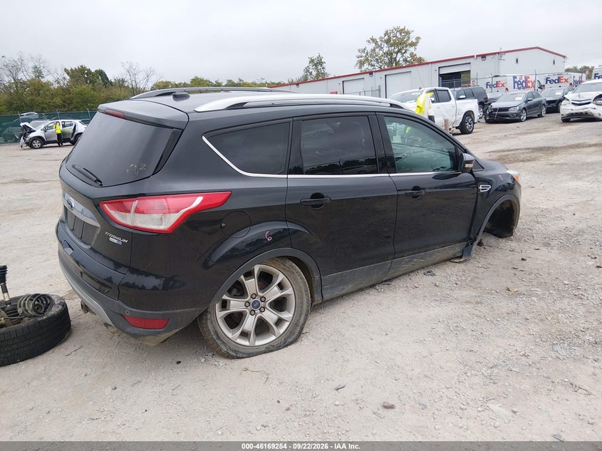 Vin: 1fmcu9jx5euc10056, lot: 46669096, ford escape titanium 20144