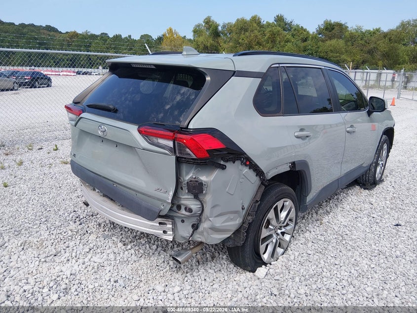 Vin: 2t3c1rfv7mw166633, lot: 46669182, toyota rav4 xle premium 20214