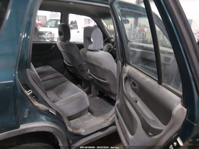 HONDA CR-V 1997 VIN JHLRD1846VC017631