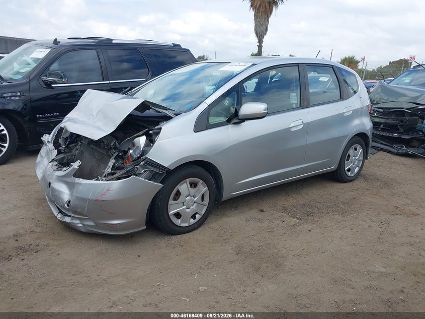 2013 Honda Fit, Front End, IAAI, VIN JHMGE8H33DC002180 — photo 2