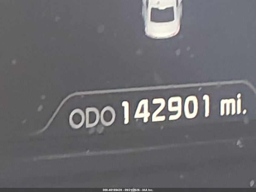 2015 KIA CADENZA PREMIUM · Photo 12