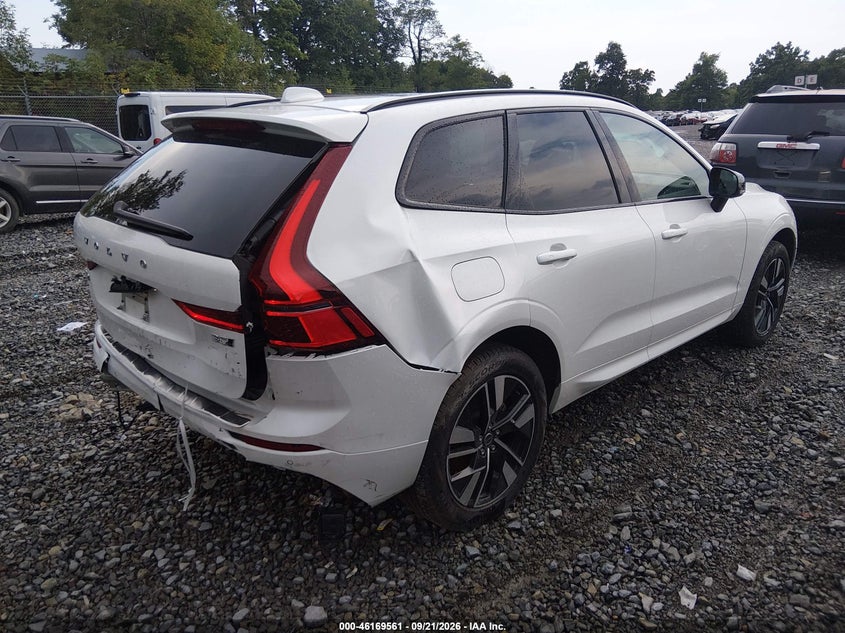 VOLVO XC60 - zdjęcie 4