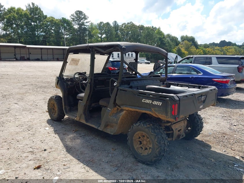 CAN-AM DEFENDER MAX 2023