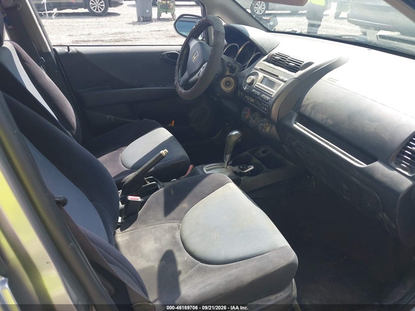 HONDA FIT 2008 VIN JHMGD38638S012302