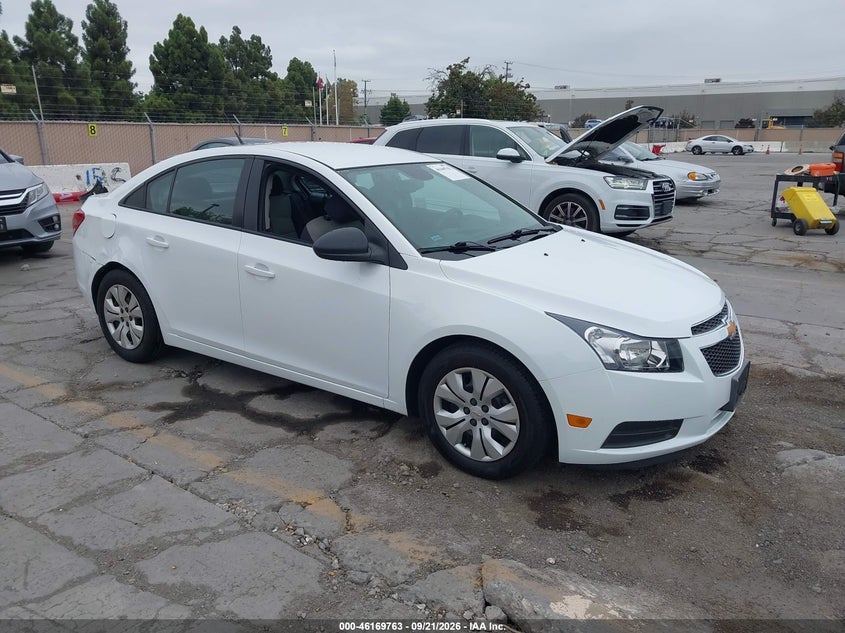 Vin: 1g1pa5sgxe7478064, lot: 46669605, chevrolet cruze ls auto 2014 img_1
