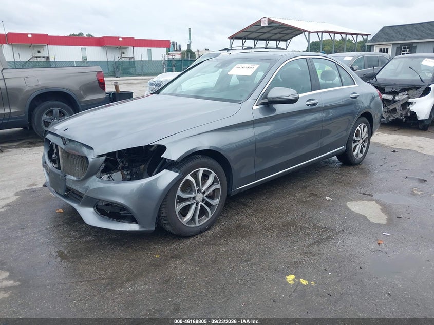 Vin: wddwf4kb7hr262285, lot: 46669647, mercedes-benz c 300 4matic 20172