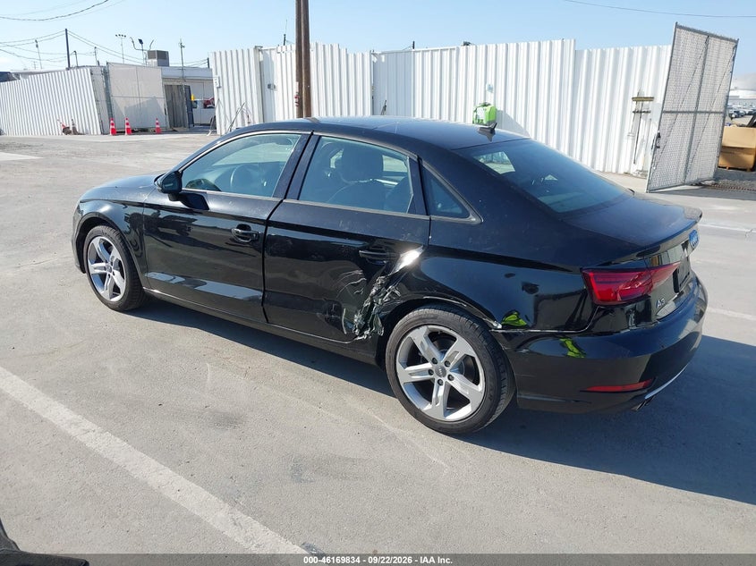 Vin: wauaugff7h1056906, lot: 46669676, audi a3 2.0t premium 20173