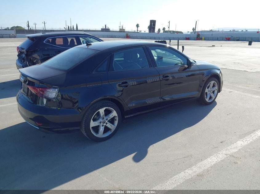 Vin: wauaugff7h1056906, lot: 46669676, audi a3 2.0t premium 20174