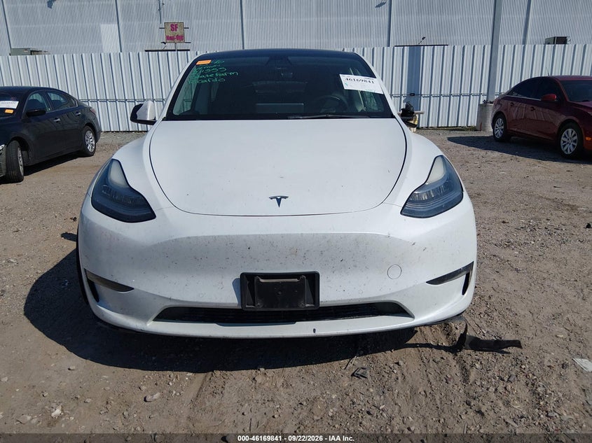 TESLA MODEL Y - zdjęcie 13
