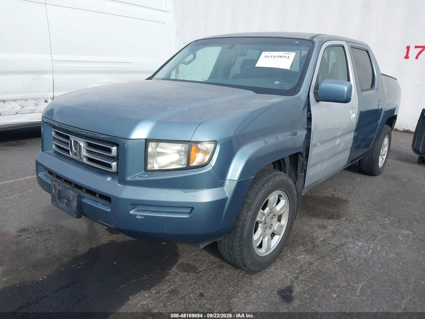 2006 HONDA RIDGELINE auction photo 2