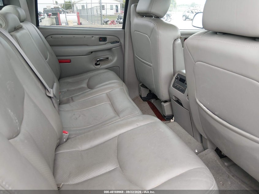 CADILLAC ESCALADE EXT 2005 VIN 3GYEK62N25G154153