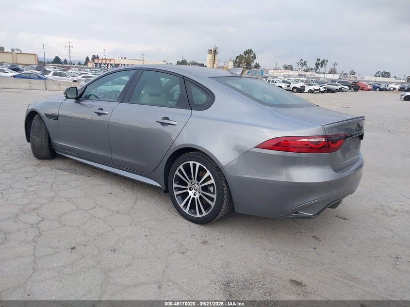 Vin: sajbl4gx5rcy95850, lot: 46669862, jaguar xf r-dynamic se p250 awd automatic 20243