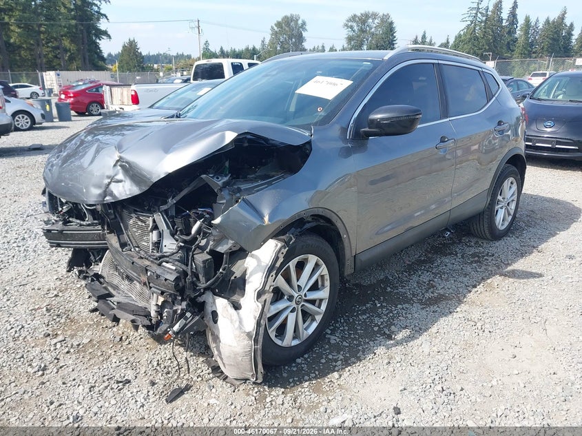 Vin: jn1bj1cpxkw523517, lot: 46669909, nissan rogue sport sv 20192