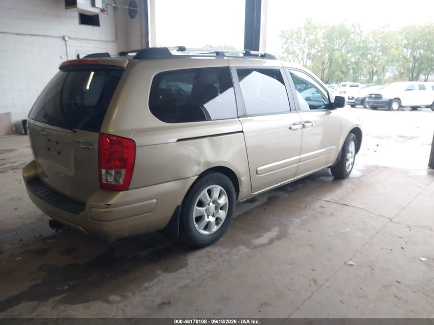 2007 HYUNDAI ENTOURAGE auction photo 4