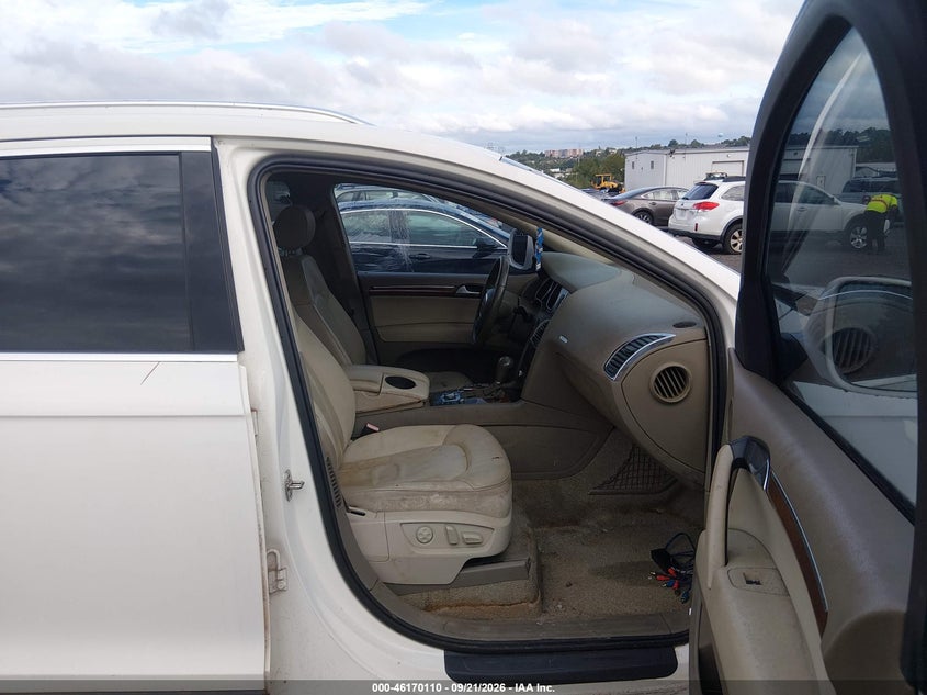 AUDI Q7 2007 VIN WA1BY74L37D049351