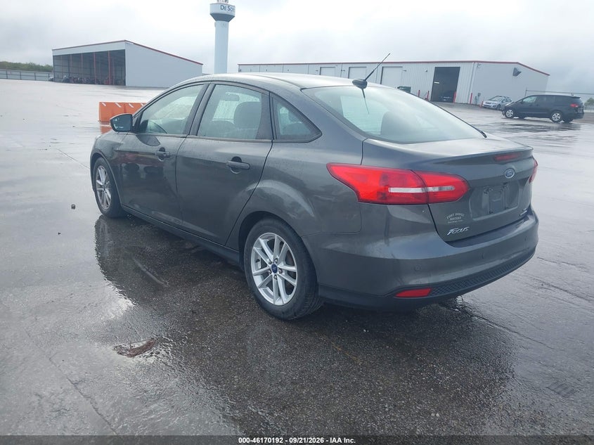 Vin: 1fadp3f2xfl255579, lot: 46670034, ford focus se 20153