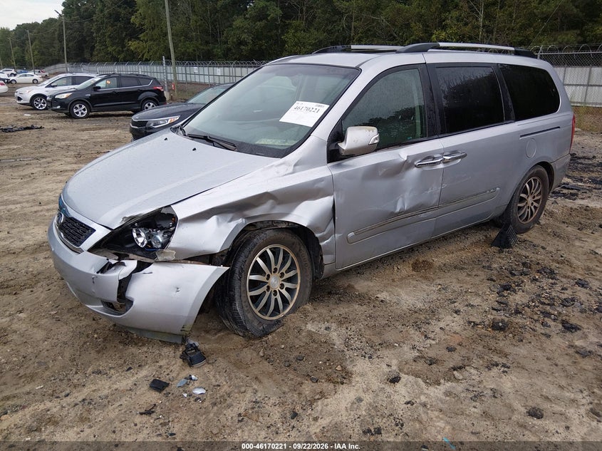 2011 KIA SEDONA EX · Фото 2