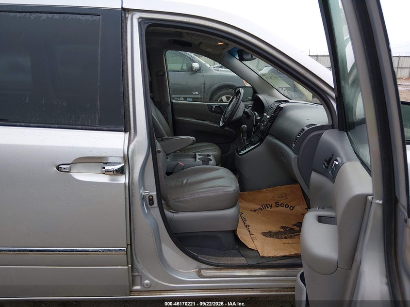 2011 KIA SEDONA EX · Фото 5