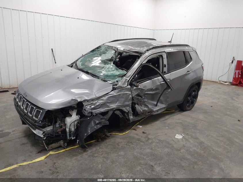 Vin: 3c4njdbb3kt761183, lot: 46670107, jeep compass latitude 4x4 20192