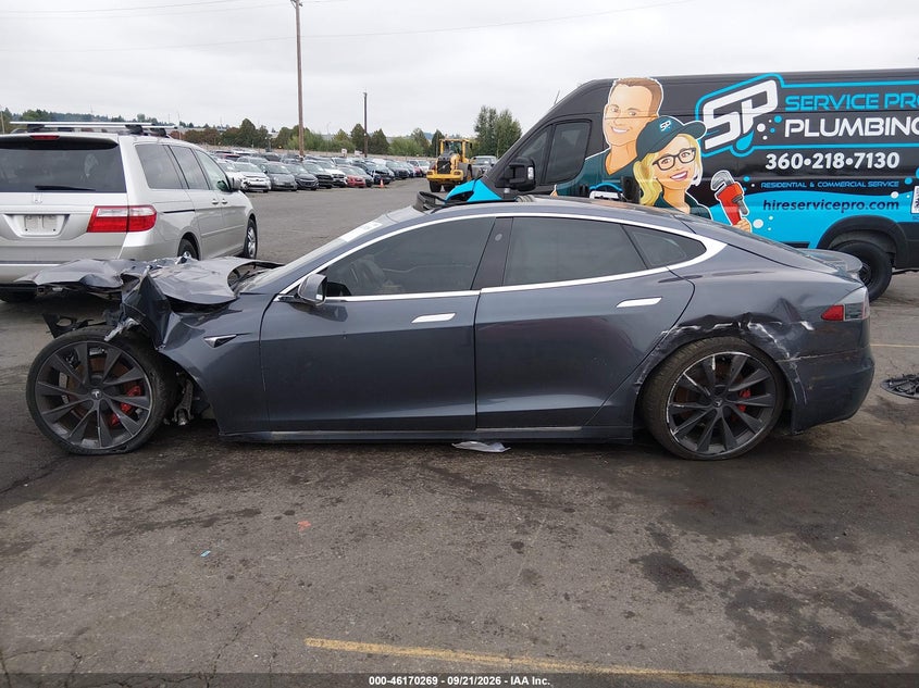 Фото 14 - TESLA MODEL S