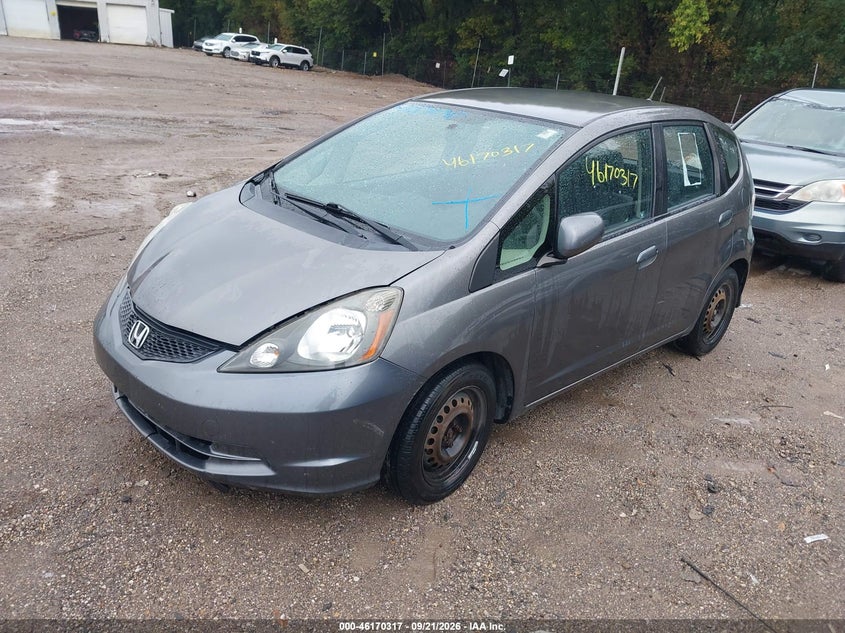 2013 Honda Fit, Front End, IAAI, VIN JHMGE8H36DC042561 — photo 2