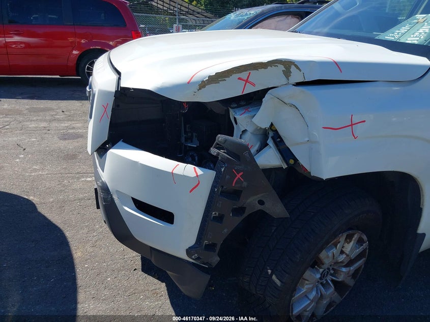 2024 NISSAN FRONTIER auction photo 6
