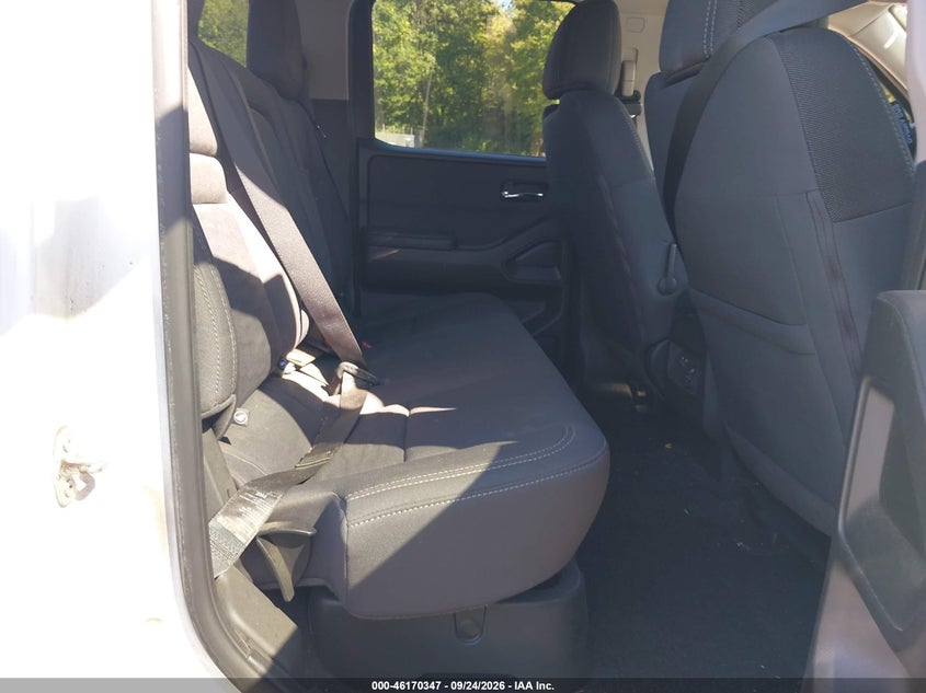 2024 NISSAN FRONTIER auction photo 8