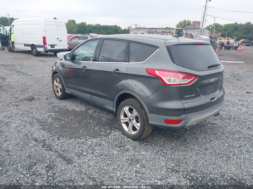 Vin: 1fmcu0g75fua04594, lot: 46670210, ford escape se 20153
