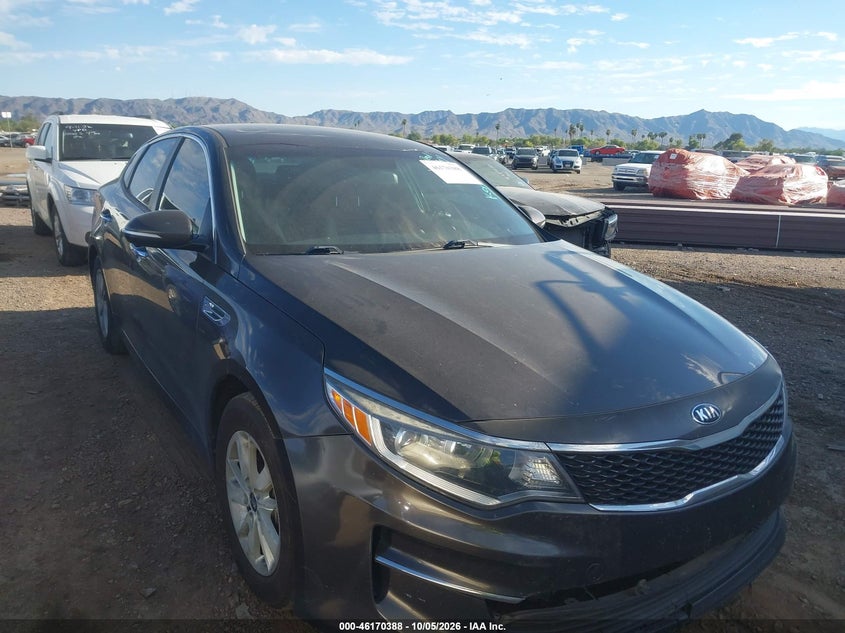Vin: knagt4l3xj5236305, lot: 46670230, kia optima lx 20181