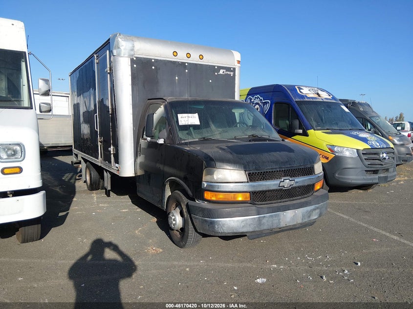 2007 CHEVROLET EXPRESS CUTAWAY WORK VAN