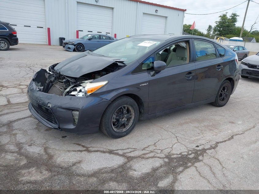 Vin: jtdkn3du0f0397873, lot: 46670411, toyota prius two 20152