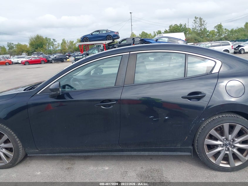 MAZDA MAZDA3 - zdjęcie 14