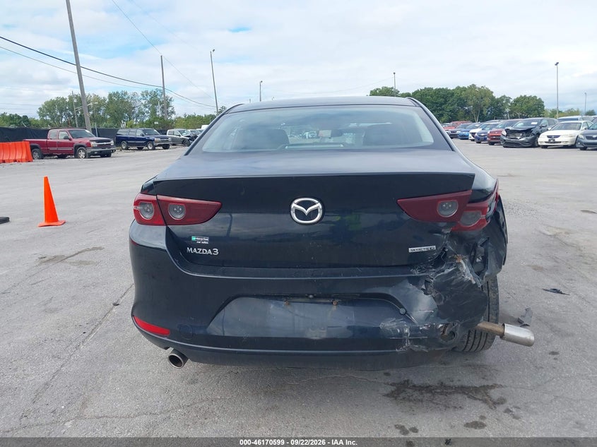 MAZDA MAZDA3 - zdjęcie 16