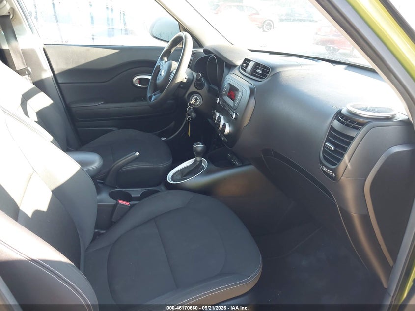 2014 KIA SOUL auction photo 5