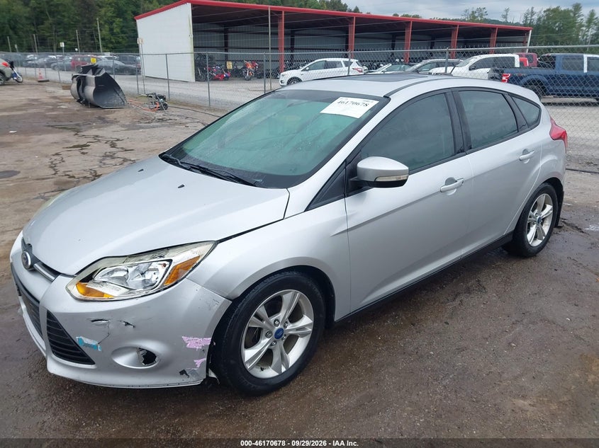 2014 Ford Focus Se, Left Front, IAAI, VIN 1FADP3K29EL182094 — photo 2