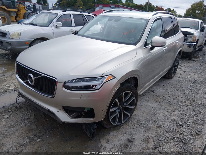 2017 VOLVO XC90 T6 MOMENTUM · Фото 17