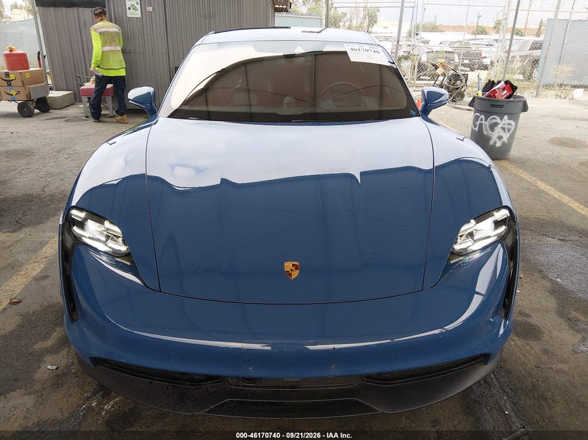 PORSCHE TAYCAN - zdjęcie 12