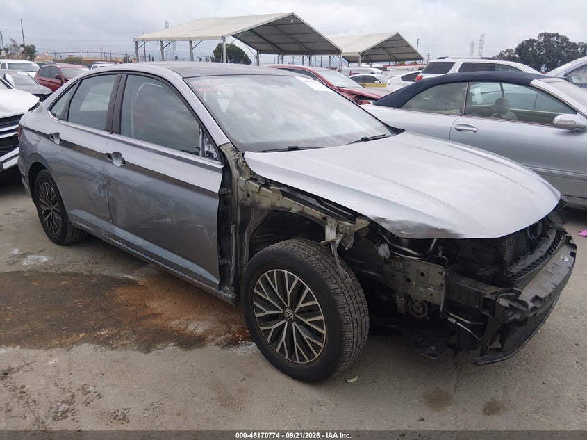 2021 Volkswagen Jetta 1.4T R-Line/1.4T S/1.4T Se, Перёд, IAAI, VIN 3VWC57BU4MM091314