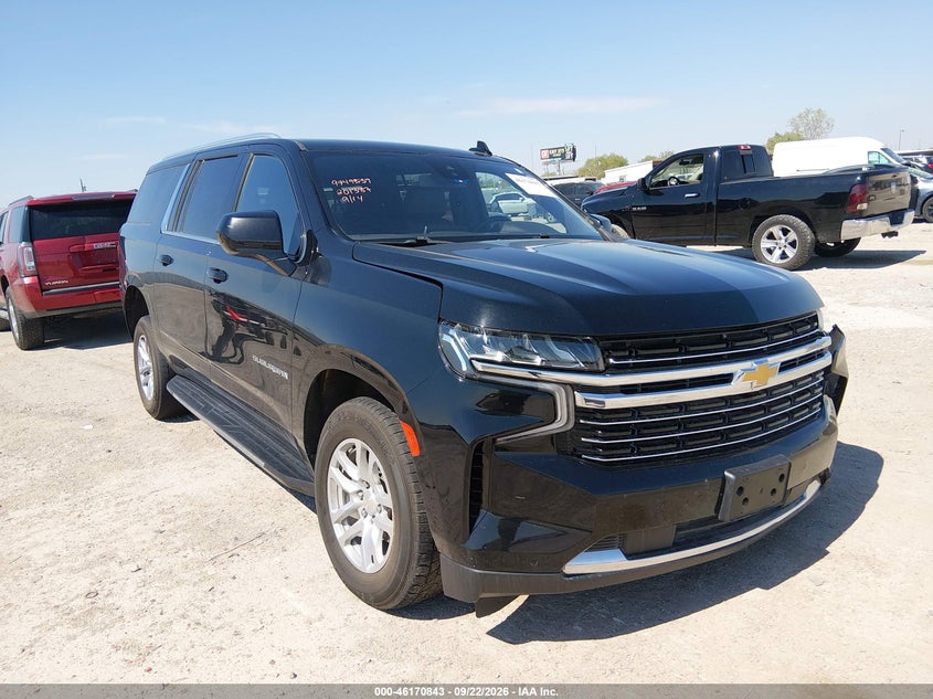 2023 Chevrolet Suburban 2WD LT