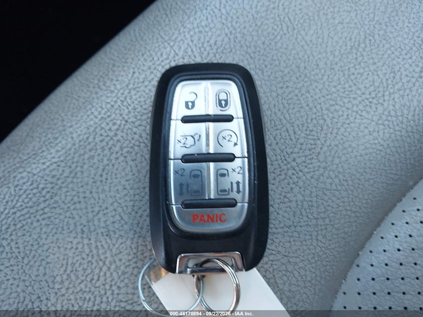 CHRYSLER PACIFICA - zdjęcie 11