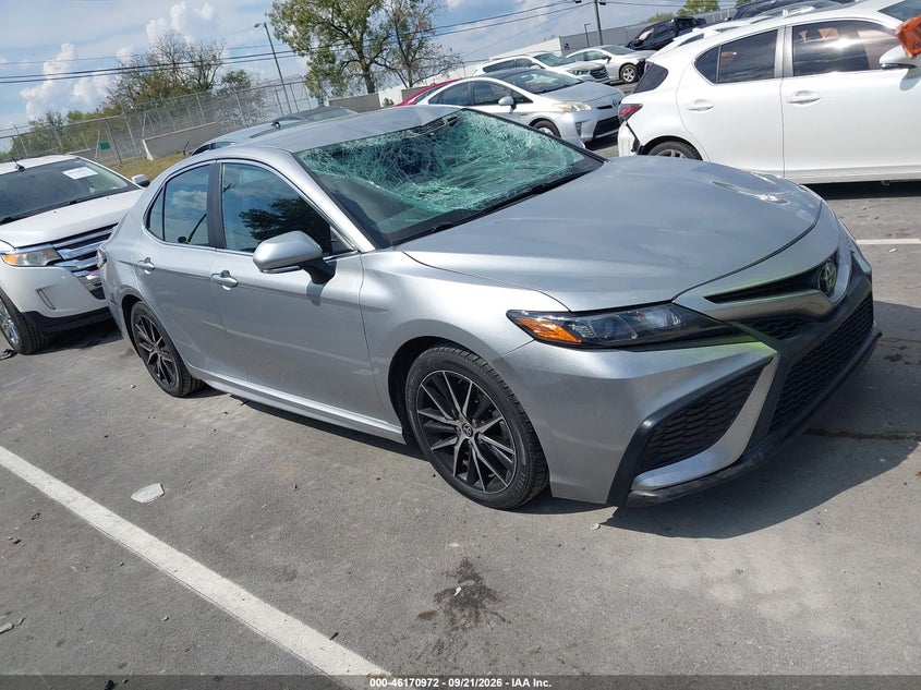 Vin: 4t1g11ak3nu624663, lot: 46670814, toyota camry se 2022 img_1