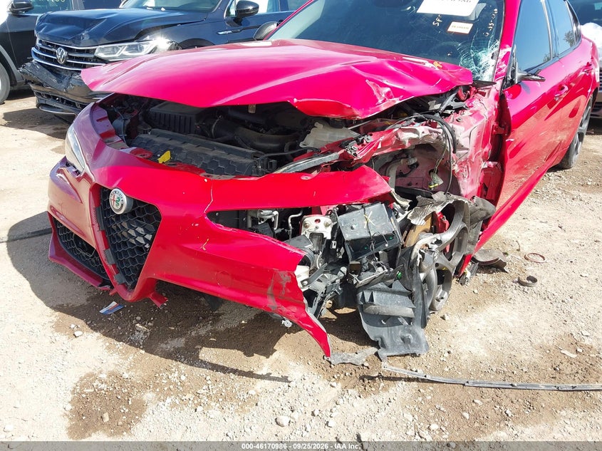 2019 ALFA ROMEO GIULIA SPORT RWD · Фото 6
